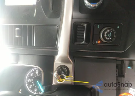 2022 Ford F-150 Xl z USA, uszkodzony, nr VIN 1FTFW1ED8NFC41240